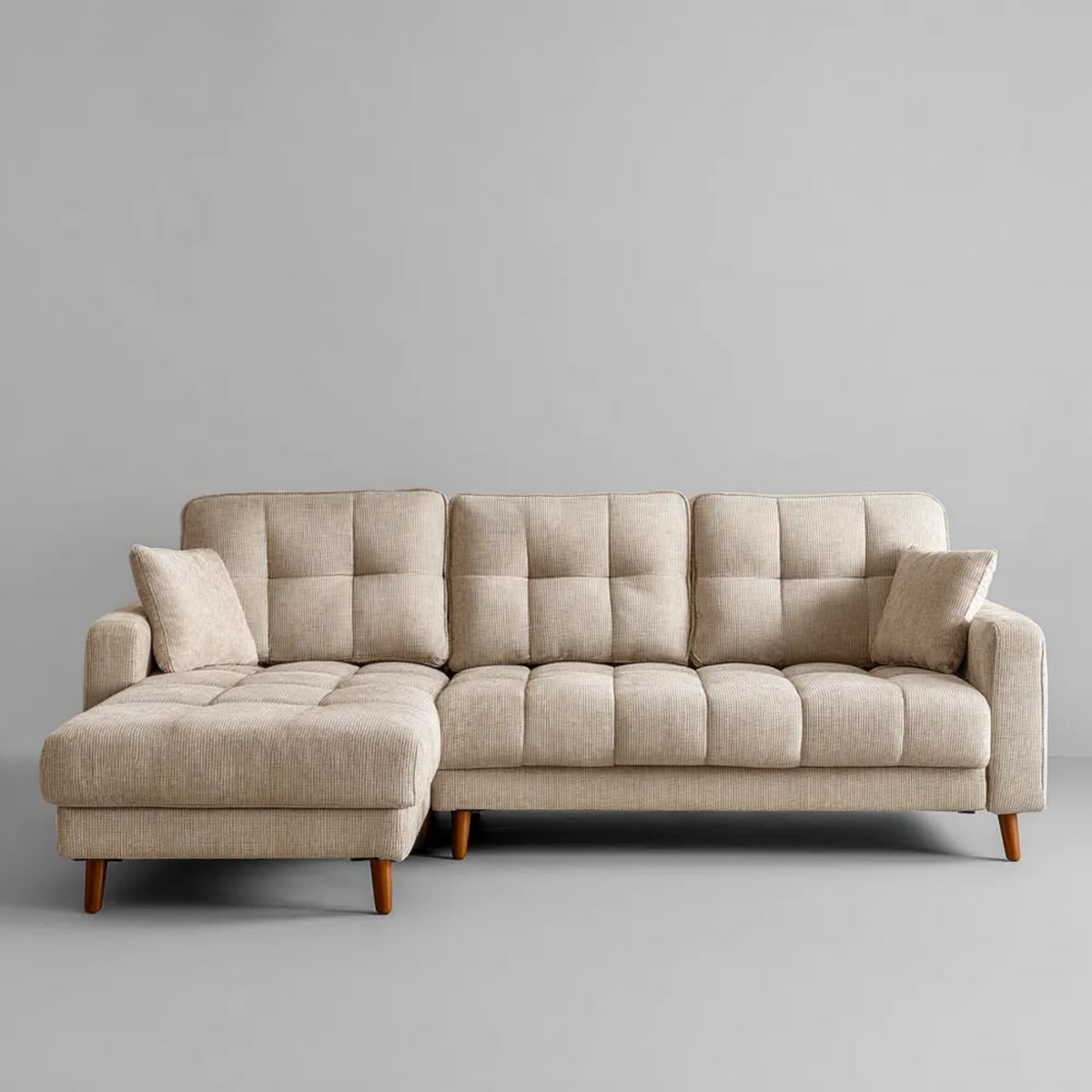 Beżowa sofa narożna z lewym szezlongiem, tapicerka poliestrowa, 250 x 150 x 85 cm
